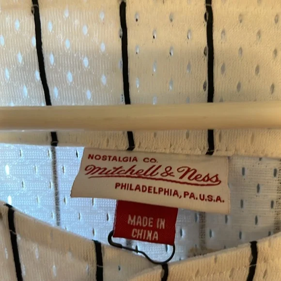 Like new! Official Bruno Mars Jersey XXL - Picture 3 of 5